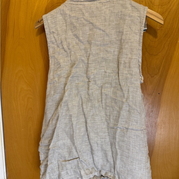 bryn Walker tan linen Sleeveless Wrap Top - Picture 3 of 7